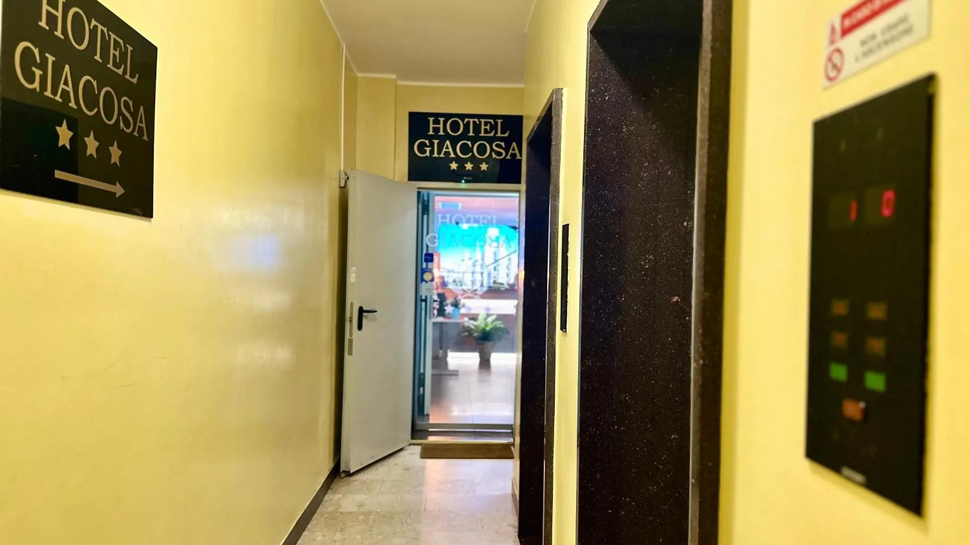 Hotel Giacosa Milánó